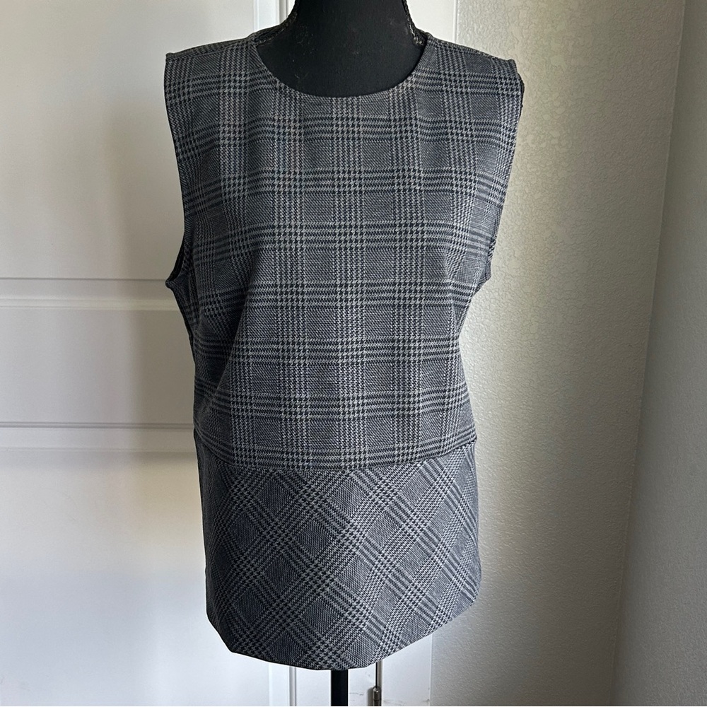 NWT Ann Taylor Checkered Sleeveless Top - Picture 2 of 4